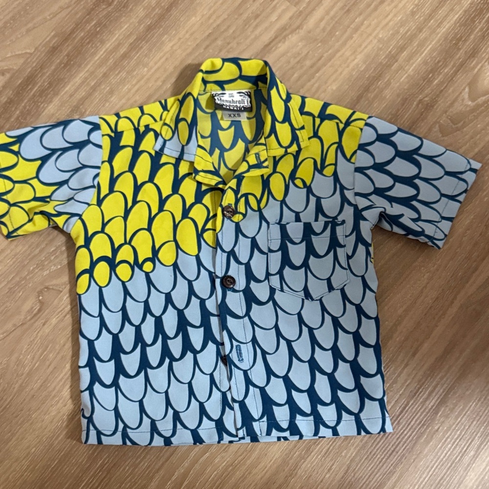 Manuhealii Kids Blue and Yellow Patterned Button Down Shirt